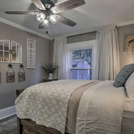 Peaceful Renovated Home With Deck On Half Acre! Ашбъро Екстериор снимка