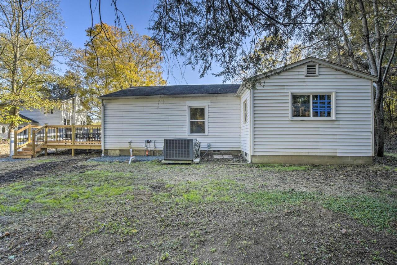 Peaceful Renovated Home With Deck On Half Acre! Ашбъро Екстериор снимка
